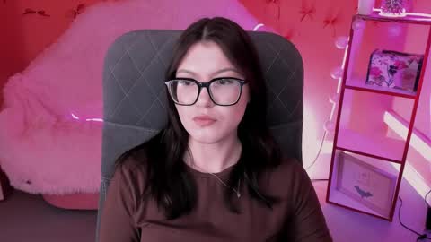 JENNY online show from May 11, 2026, 4:04 pm