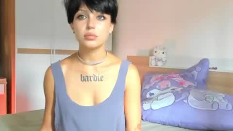 JennyMiu online show from July 17, 2026, 11:06 am