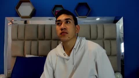 Matias Jeong  online show from November 27, 2025, 12:07 pm