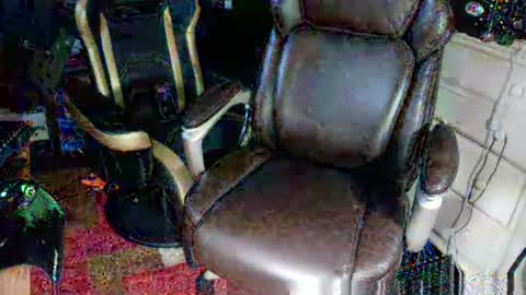 Snapshot of jeremiah0827 chatting on November 18, 2025, 1:33 am jeremiah0827 online show from November 18, 2025, 1:33 am