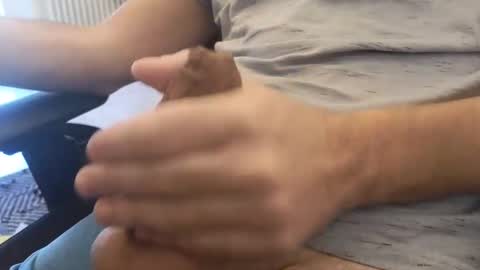 Snapshot of jeremie18cms chatting on December 24, 2024, 11:17 am Machine Sperme online show from December 24, 2024, 11:17 am