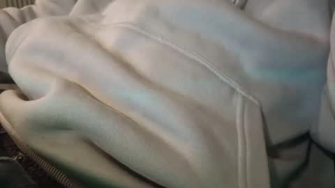 Snapshot of jeremie18cms chatting on January 26, 2025, 9:51 pm Machine Sperme online show from January 26, 2025, 9:51 pm