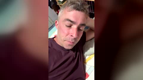 Valentin75 online show from April 8, 2026, 6:19 pm