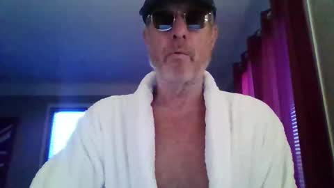 jerflor online show from January 11, 2026, 4:12 pm