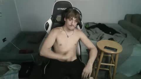 jerimiahslhong online show from November 9, 2025, 12:31 am