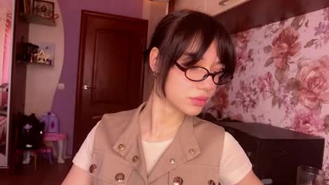 Snapshot of jerlenebiello chatting on March 30, 2026, 10:16 am Jer online show from March 30, 2026, 10:16 am