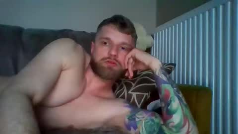 jerryalise online show from April 23, 2026, 2:02 am