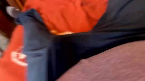 Jeremys room chill and puff one enjoy online show from January 13, 2025, 8:48 pm