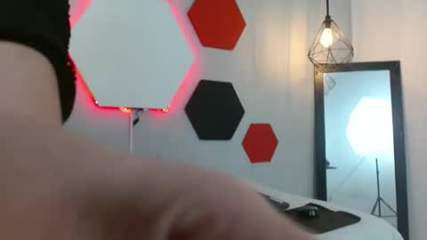 Snapshot of jesiclark chatting on February 13, 2025, 8:48 am sofi online show from February 13, 2025, 8:48 am