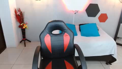 Snapshot of jesiclark chatting on February 25, 2025, 12:58 am sofi online show from February 25, 2025, 12:58 am