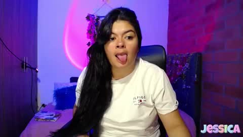 Jessi online show from November 2, 2025, 2:14 am