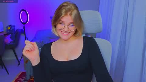 Snapshot of jess0e9 chatting on March 12, 2025, 4:13 pm JessieVibes online show from March 12, 2025, 4:13 pm