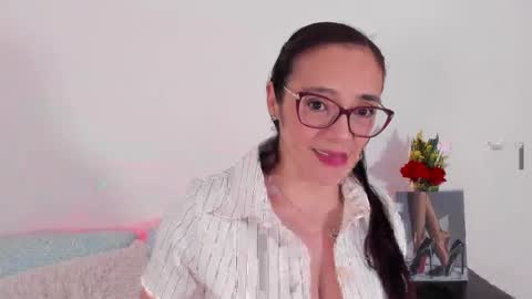 jessica herreraToday I will be your devil and you my victim online show from May 12, 2026, 10:29 pm