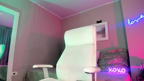 Jessie online show from February 21, 2025, 8:27 pm