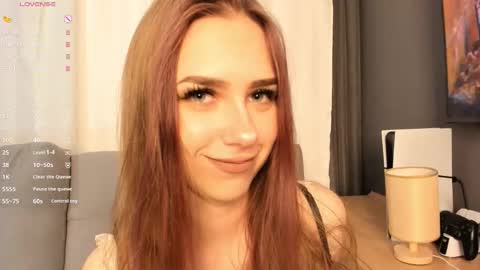 Jess online show from September 14, 2025, 8:41 pm