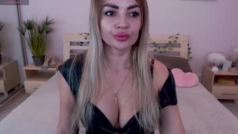 Snapshot of jessabellucci chatting on January 10, 2025, 7:04 am Jessa Bellucci online show from January 10, 2025, 7:04 am