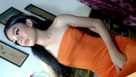 Snapshot of jessalicious1 chatting on February 14, 2025, 9:34 am jessalicious1 online show from February 14, 2025, 9:34 am