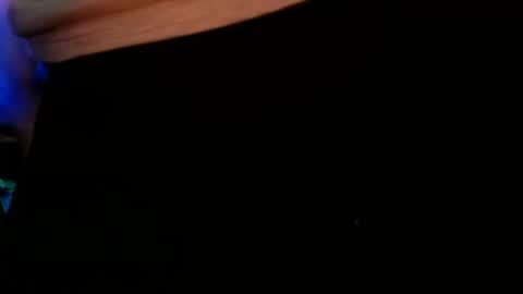 Snapshot of jesse_cash chatting on April 7, 2026, 2:01 am cummin0Nyou online show from April 7, 2026, 2:01 am