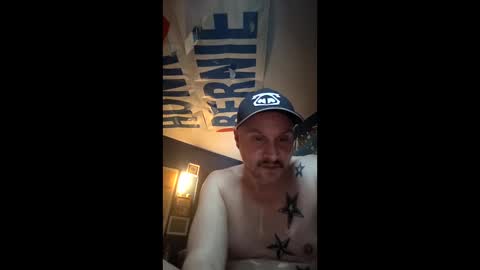 jessebigballsyyz online show from April 29, 2026, 10:38 pm
