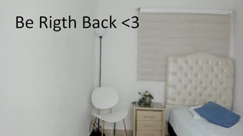 Jess online show from October 21, 2025, 7:47 pm