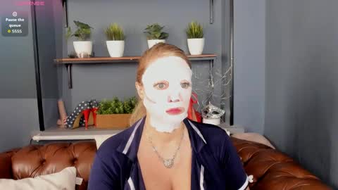Snapshot of jessica_foxie chatting on May 28, 2026, 9:50 am Jessica online show from May 28, 2026, 9:50 am