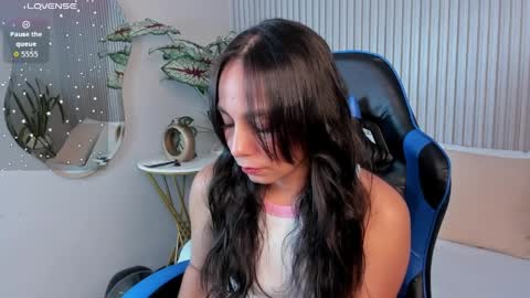 jessica_taylor_22 online show from April 10, 2026, 7:07 pm