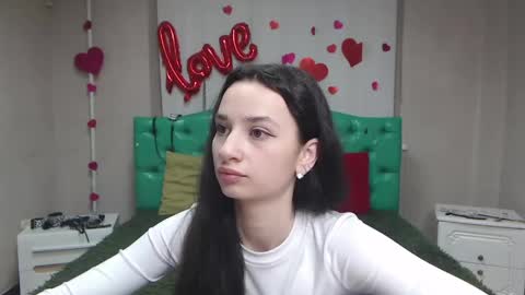 JessicaBreez online show from May 11, 2026, 5:02 am