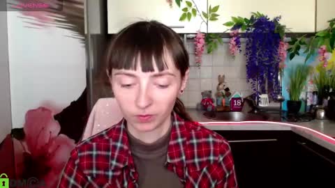 jessicaforris online show from March 16, 2026, 8:18 am