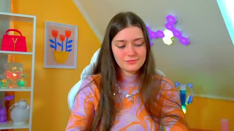 Jessica online show from April 14, 2026, 6:41 am