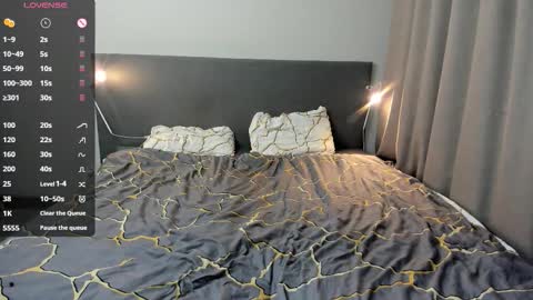 Snapshot of jessicamooon chatting on February 25, 2026, 1:15 am JessicaMooon online show from February 25, 2026, 1:15 am