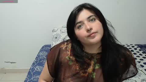 jessicared18 online show from February 5, 2025, 10:08 am