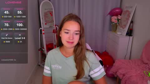 Jessi online show from February 18, 2026, 1:51 pm