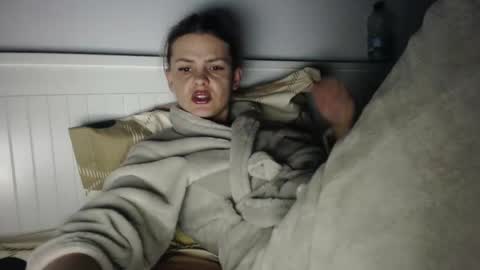 jessieryan online show from January 17, 2026, 4:17 am