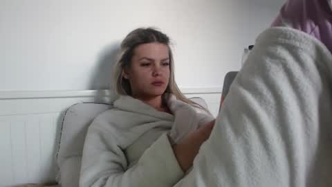 jessieryan online show from March 7, 2026, 5:15 am