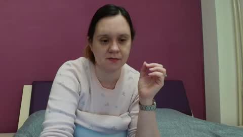 jessika97 online show from April 9, 2026, 5:18 am