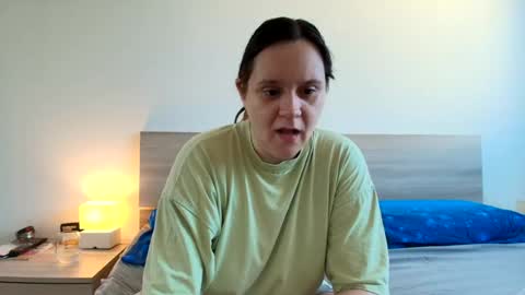Snapshot of jessika97 chatting on June 18, 2026, 6:13 am jessika97 online show from June 18, 2026, 6:13 am