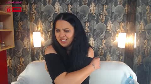 Snapshot of jessthewicked chatting on December 3, 2024, 9:12 pm JessTheWicked online show from December 3, 2024, 9:12 pm