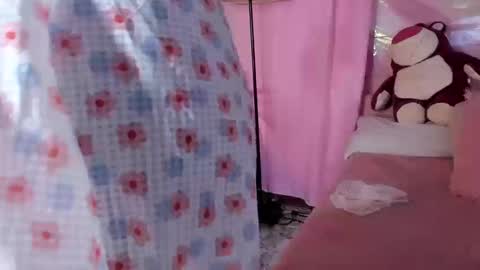 Jessy online show from September 10, 2025, 2:28 pm