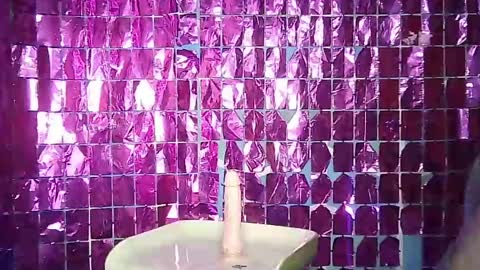 Ale online show from March 21, 2026, 8:23 pm