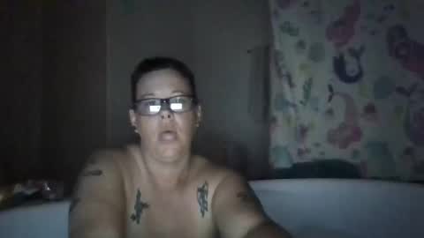 Snapshot of jewelzsquared chatting on October 30, 2025, 8:53 pm jewelzsquared online show from October 30, 2025, 8:53 pm