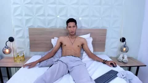 J E I K online show from July 1, 2026, 1:07 am