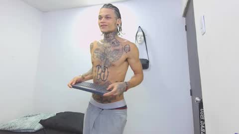 JEYKOB online show from February 25, 2026, 5:50 am