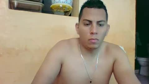 Snapshot of jhan1995 chatting on January 17, 2026, 4:11 pm jhan1995 online show from January 17, 2026, 4:11 pm