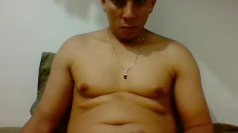 jhan1995 online show from April 14, 2026, 3:45 am