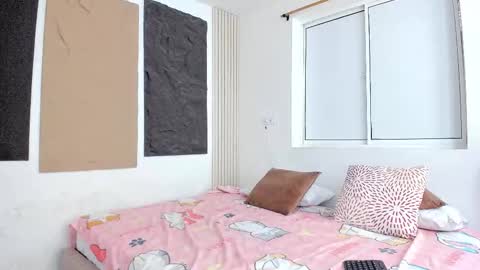 jheremy_wen online show from January 18, 2026, 7:06 pm