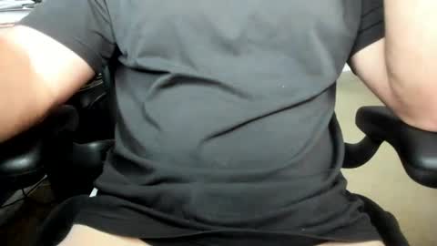 jhernandez13 online show from September 24, 2025, 12:30 pm