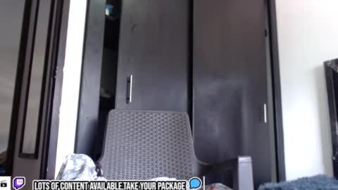 jhoana aston - daniel online show from March 5, 2026, 2:13 pm