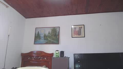 jhon tommy online show from January 1, 2025, 2:20 pm