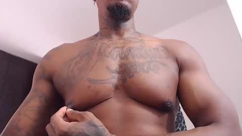 Jhon Tomson online show from April 5, 2026, 2:58 pm