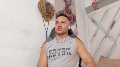 Snapshot of jhonny_flames7 chatting on January 5, 2025, 3:32 am jhonny online show from January 5, 2025, 3:32 am